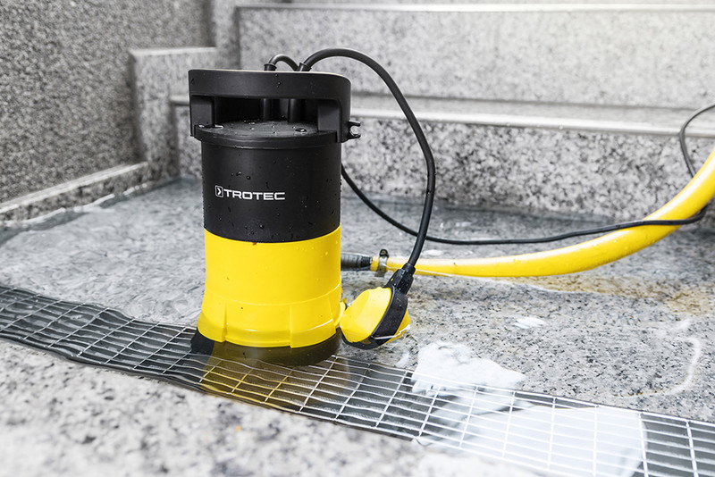 Drenagem nas escadas para caves