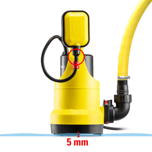 Near-ground suction during continuous operation to a residual water level of 5 mm