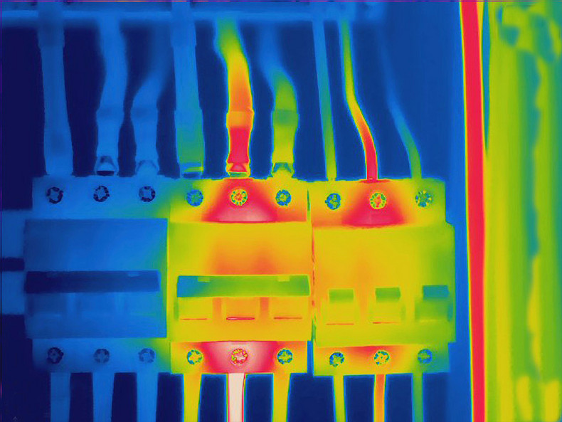 Thermografie mit der Wärmebildkamera IC300 von Trotec