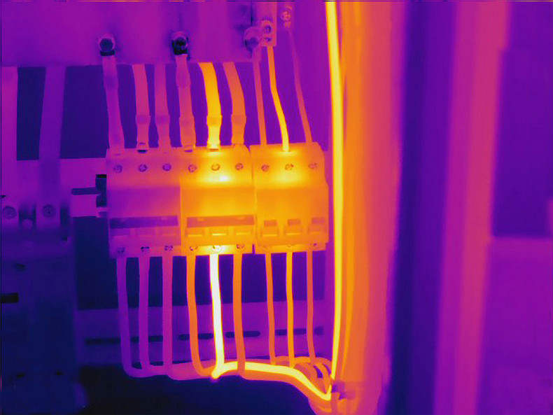 Thermografie mit der Wärmebildkamera IC300 von Trotec